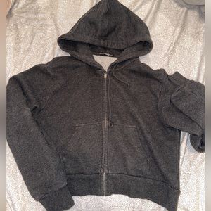 Brandy Melville zip up